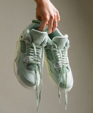 Nikee Air Jordan 4 Abundance