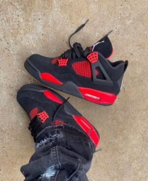 Nikee air jordan 4 red thunder