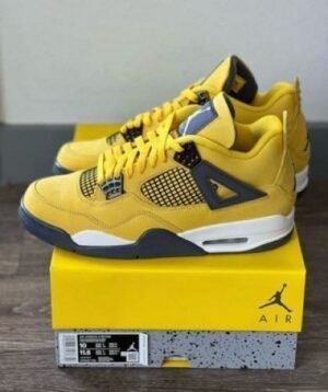 Nikee air jordan 4 lightning Copy