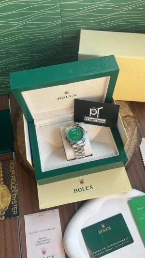 ROLEX DAY DATE SILVER GREEN