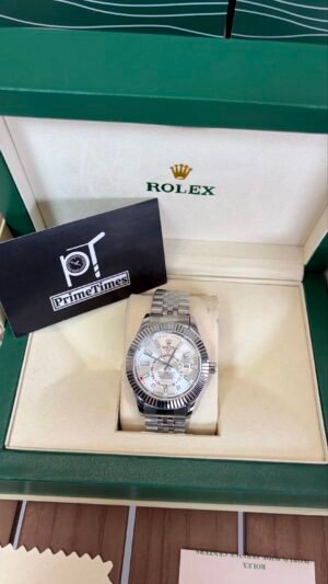 Rolex Oyster Perpetual Sky Dweller